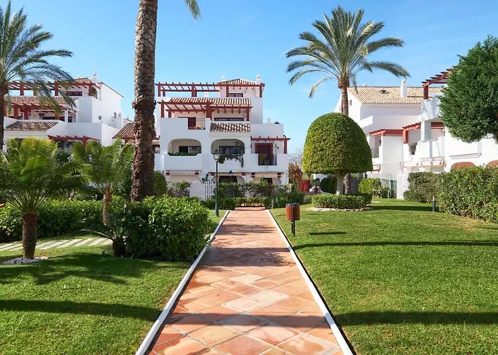 4 Bedroom Apartment In Noray, San Pedro Beach