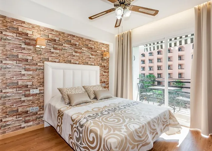 New 1 Bedroom Apartement On The Sea In Marbella.