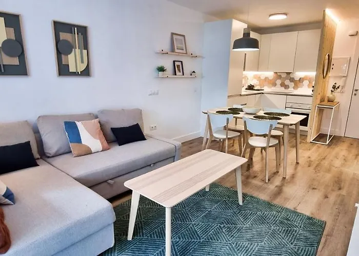 Exclusive Two Bedroom Apartment In Marbella Centre
