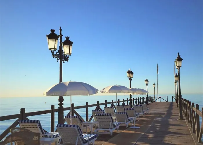 Puente Romano Luxury Penthouse, Beachside & Sea Views