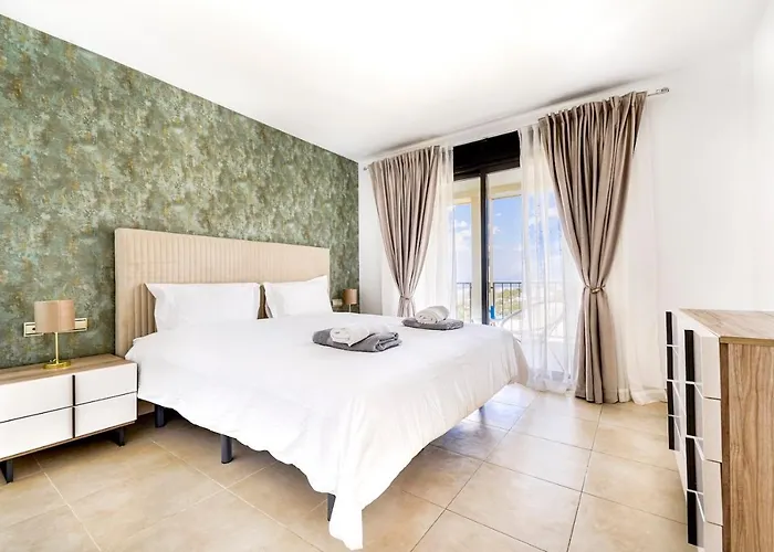 Luxury Apartment In Samara Resort