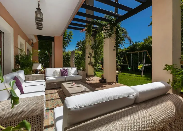 Villa Ana