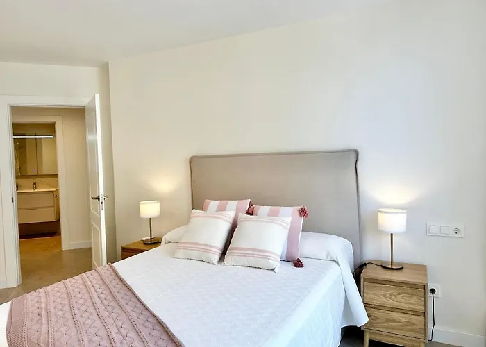 Newly Renovated Apartment In The Center Of Marbella - Eaw Homes