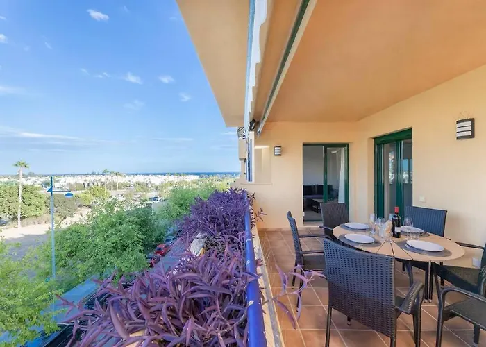 Walk To Beach & Great Pool At Los Jazmines Rdr343