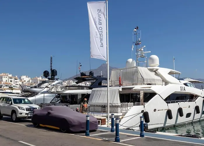 Luxurious Apartment In The Heart Of Puerto Banus