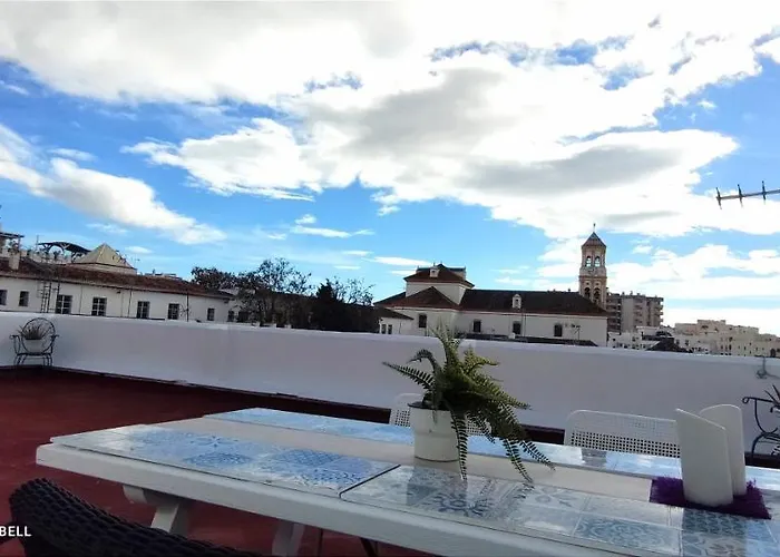 Big And Cozy Apartment With A Big Terrace In The Center Of The Old Town Marbella