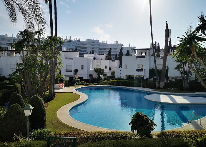 Casa Con Encanto A 100M De La Playa En Marbella
