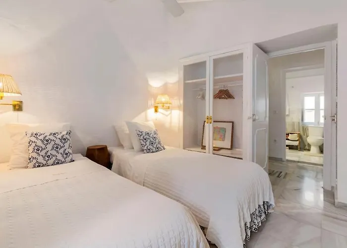 Linda Casita En El Casco Antiguo De Marbella