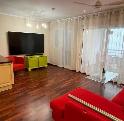Apartamento En 2ª Linea De Playa, Centro De Marbella