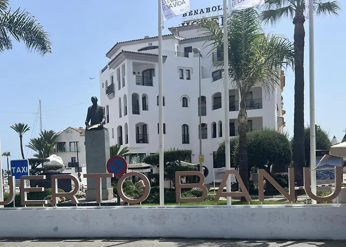 Luxurious Apartment In Puerto Banus Marbella