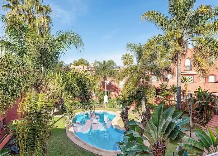 Alvarito Playa Marbella Front Beach Apartment