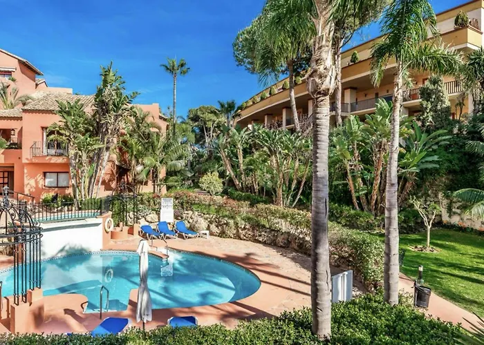 Lovely Elviria Apartment 200M From The Beach
