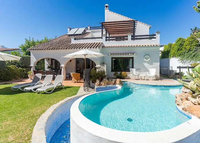 Villa By The Beach 5 Bedrooms