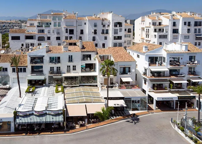 243-Fully Renovated-Puerto Banus Marbella Front Line Penthouse