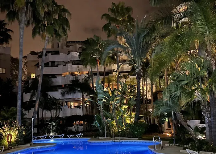 FA- Luxury 2 bedroom apt Fuente Aloha