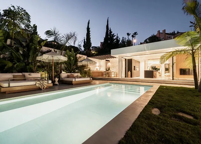 Matda Villa Beachfront Puente Romano - Marbella