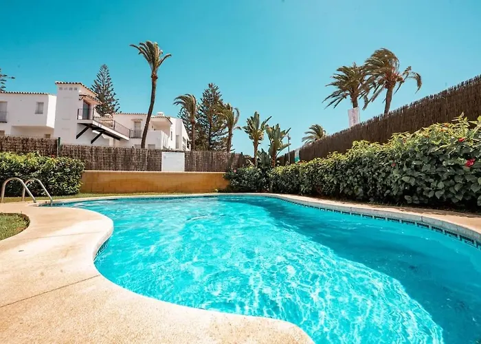 Vistamar, 3 Bedroom Apartment 50 Meters From The Beach