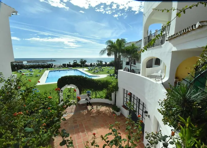 Cabopino Apartament, Marbella\'S Beach