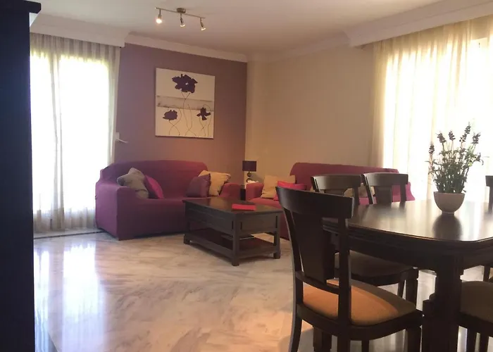 Apartamento 2 Dorm. Puerto Banus