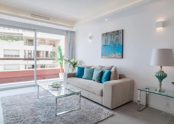 Marbella Beach Sea Views City Center Apartment
