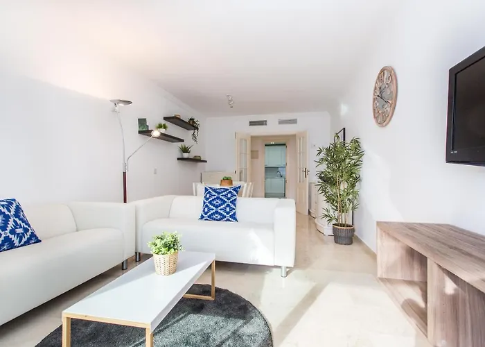 Awesome 2 Bedroom Apt With Pool And Parking In Puerto Banus - Rdr197
