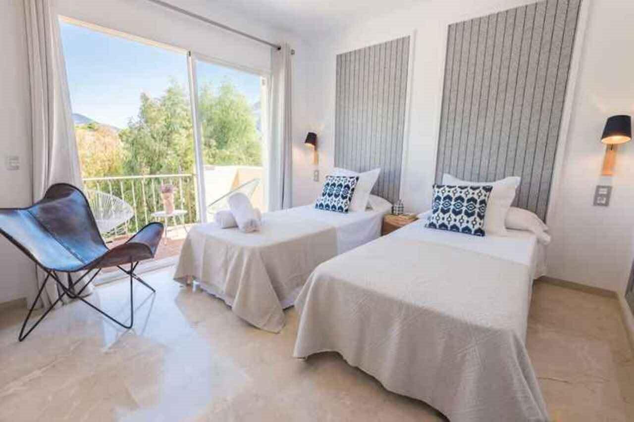 Vacation I Nueva Andalucia Golf Getaway *