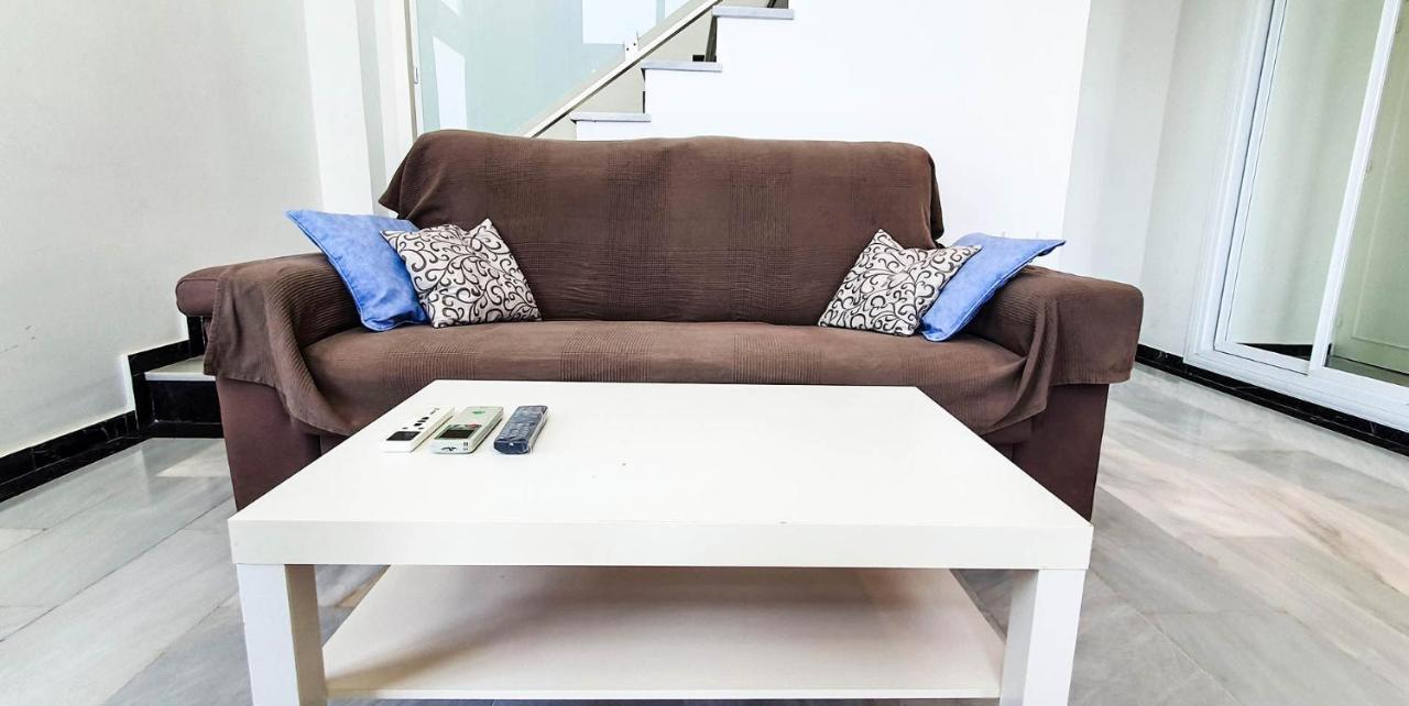Apartment Skol 715. Spectacular Corner Duplex In *