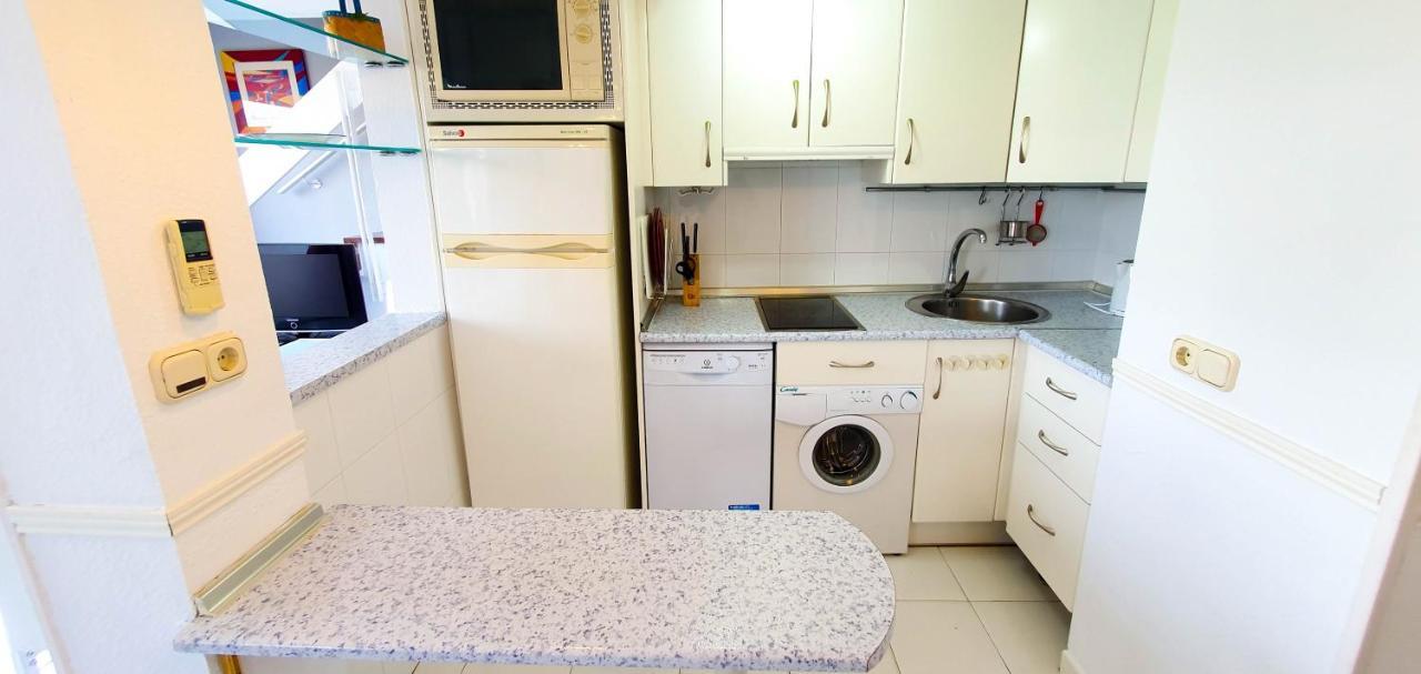 Apartamento Skol 416. Cozy Two Bedroom Duplex With Sea Views. *