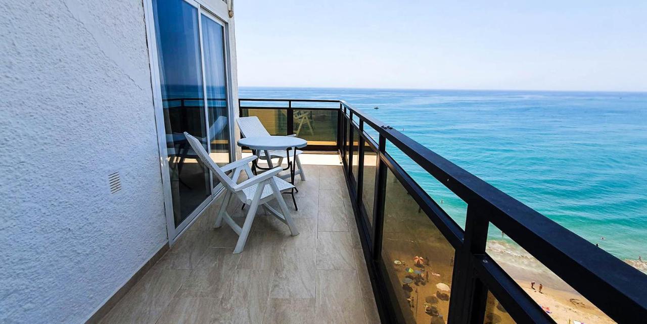 Apartment Skol 715. Spectacular Corner Duplex In