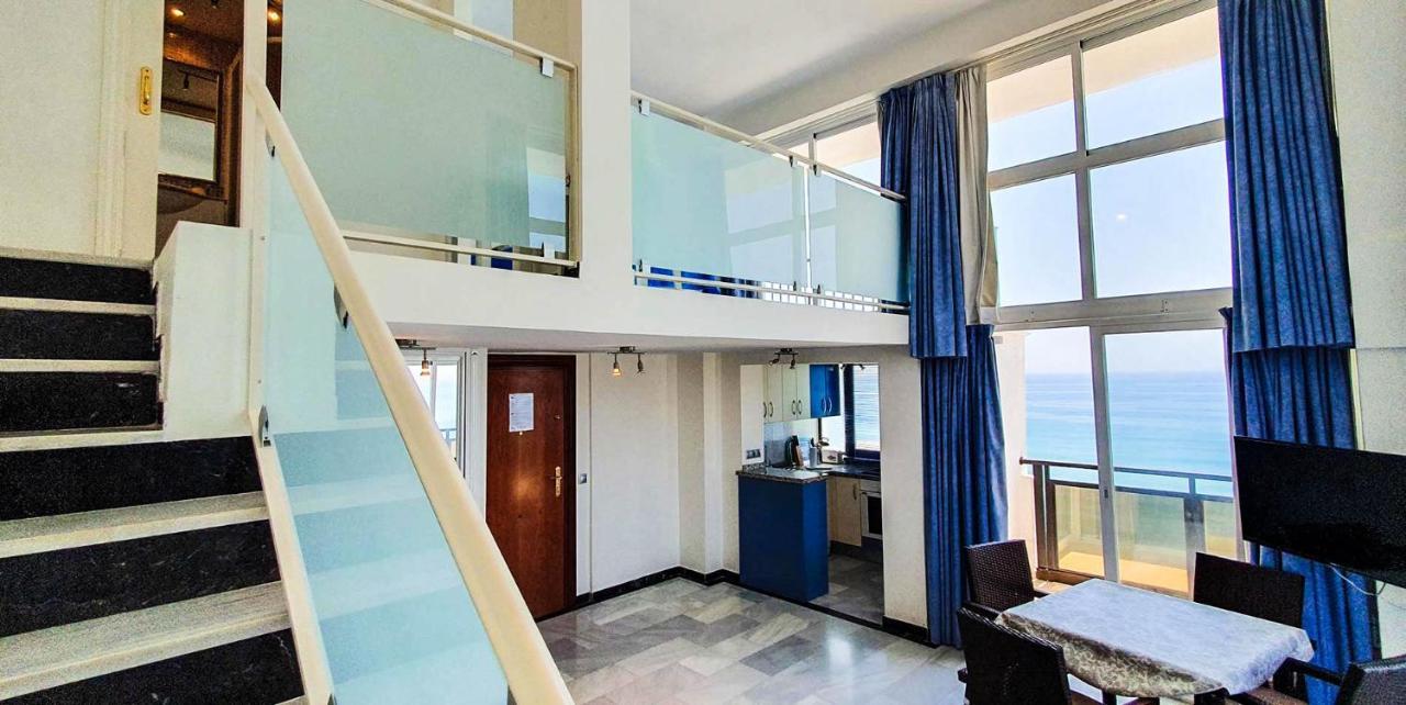 Apartment Skol 715. Spectacular Corner Duplex In