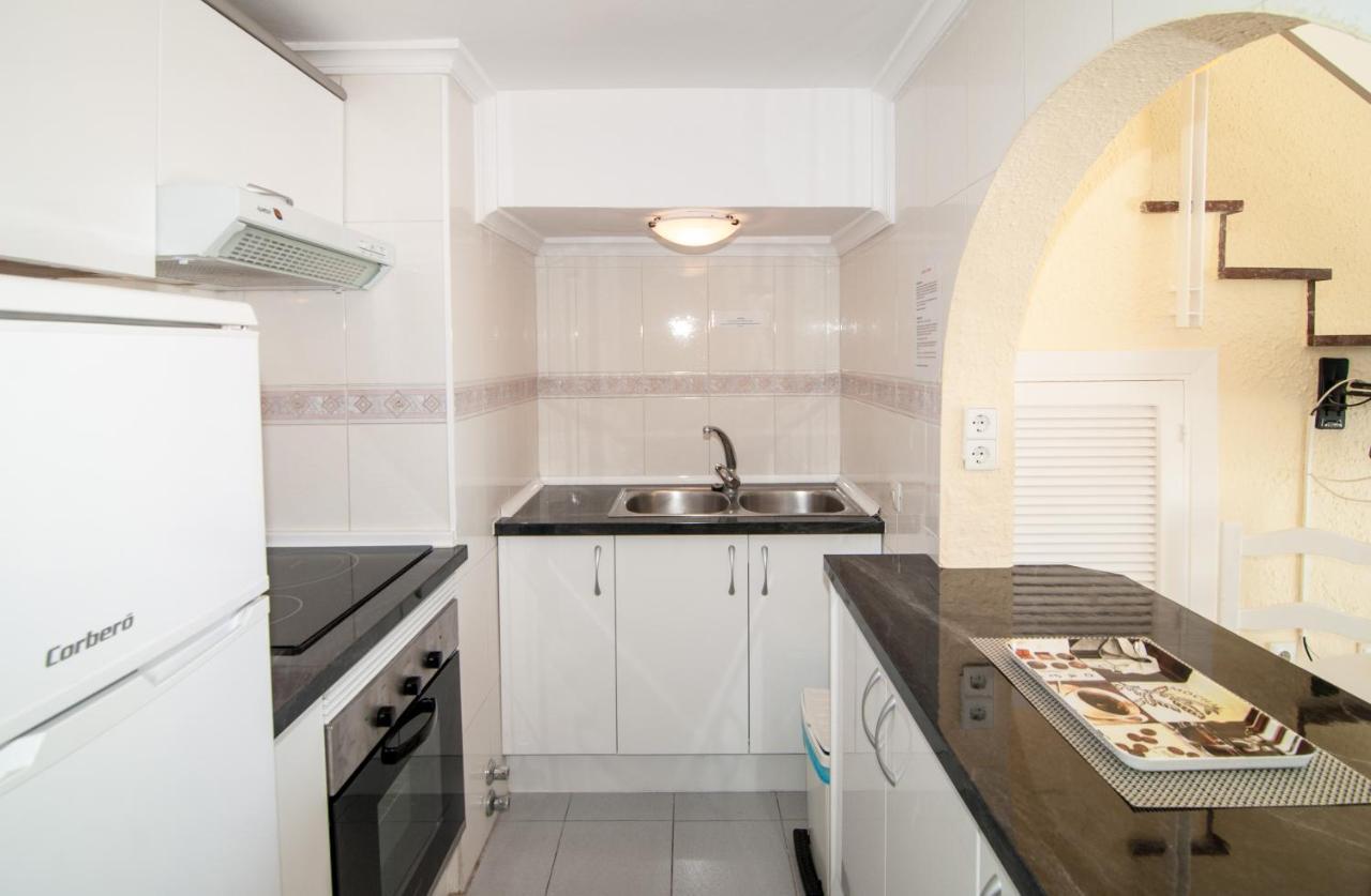 Skol 911a 1 Bedroom Duplex With Sea Views Apartamento