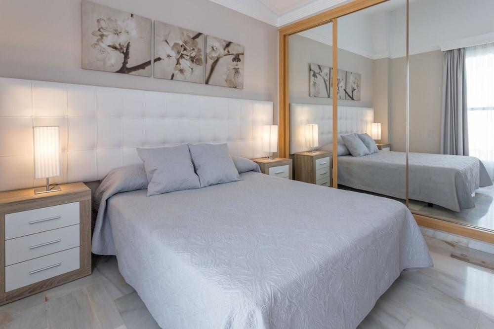 Aparthotel Vime La Reserva De 4*