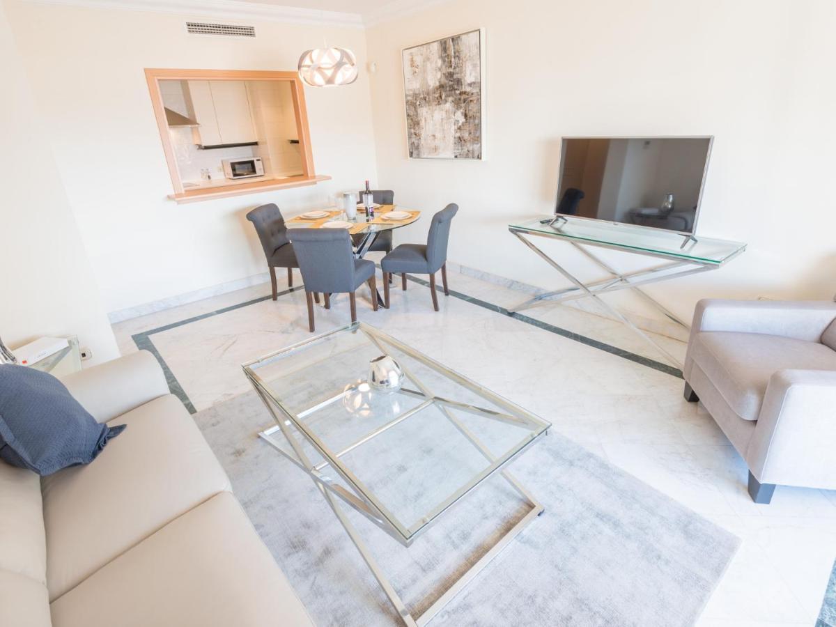 Apartamento Vacation I Puerto Banus Renovated Apt Wifi Gym Paddle Marbella