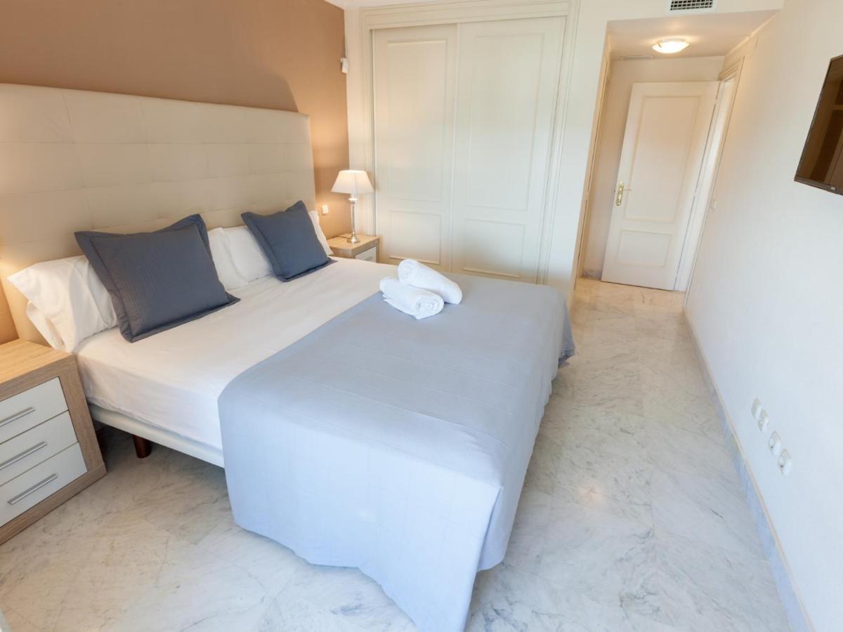 Vacation I Puerto Banus Renovated Apt Wifi Gym Paddle Apartamento Marbella