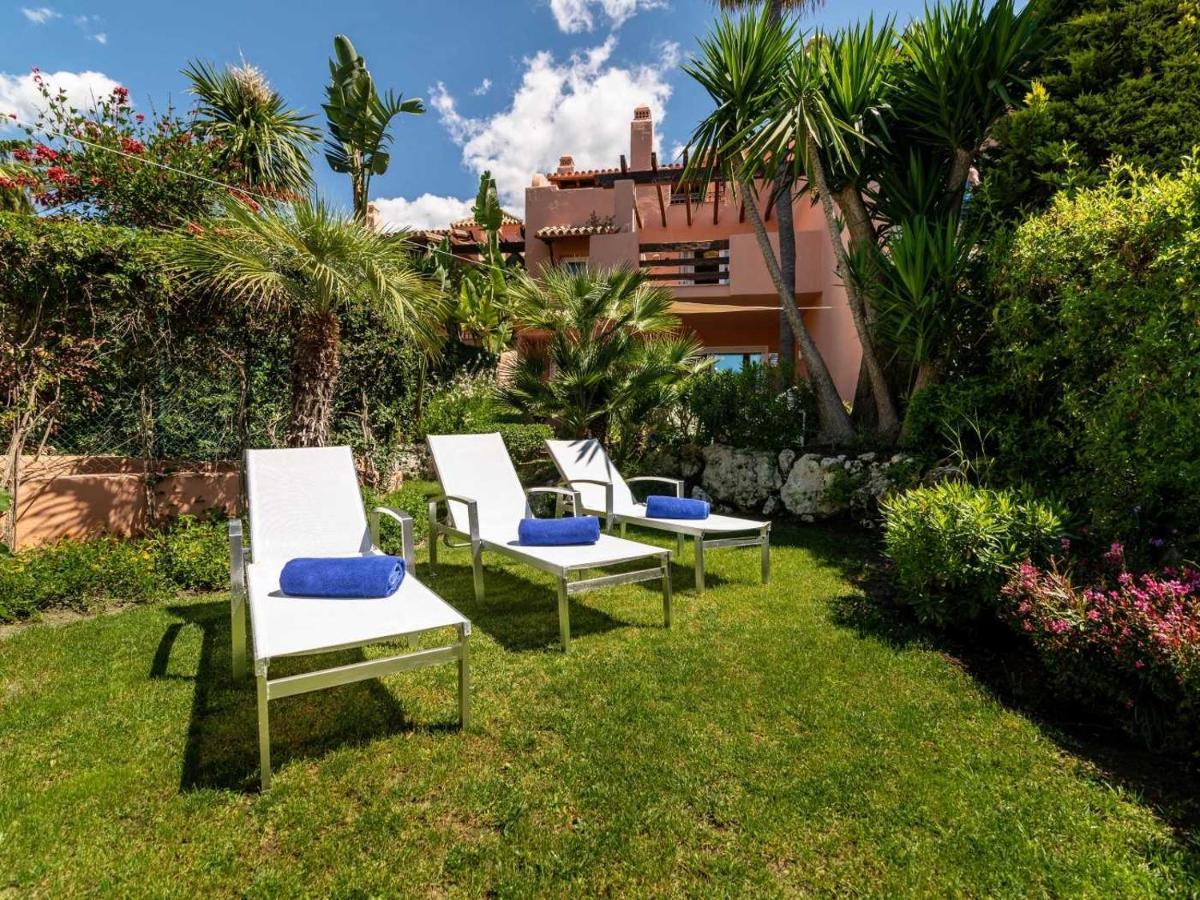 Vacation I El Calvario Villa, Cinema, Pool, Andalusian Garden, Top Location In Old Town *