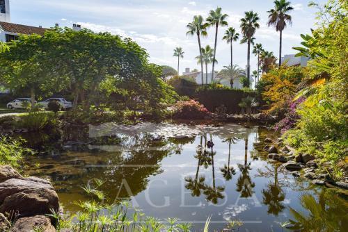 Jardines De Golondrinas Aparthotel Marbella