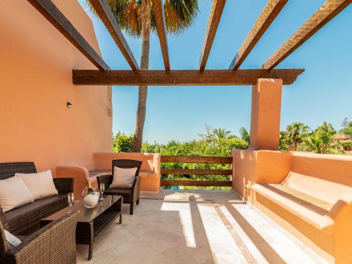 Vacation I El Calvario Villa, Cinema, Pool, Andalusian Garden, Top Location In Old Town Villa
