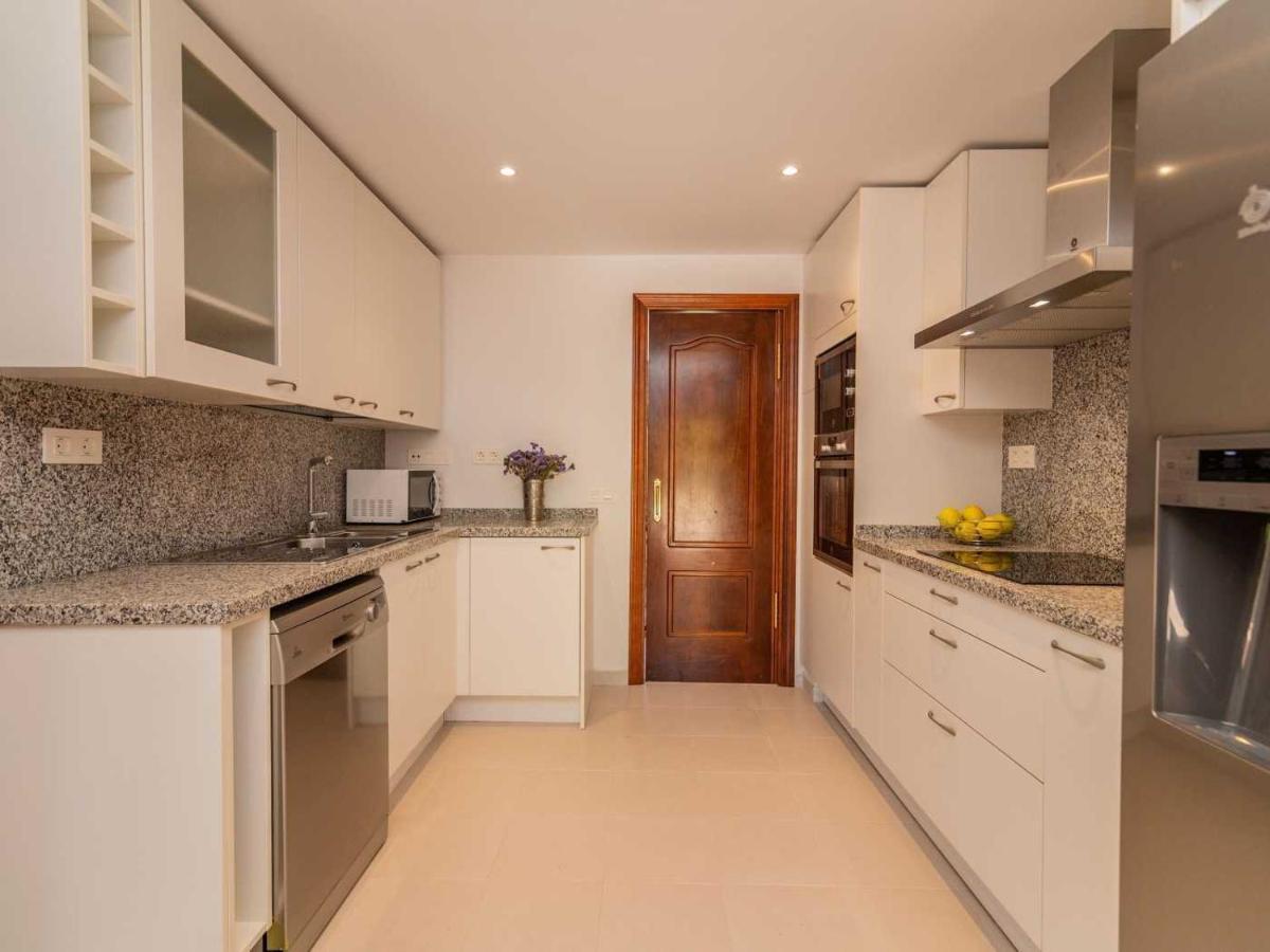 Vacation I El Calvario Villa, Cinema, Pool, Andalusian Garden, Top Location In Old Town * Marbella