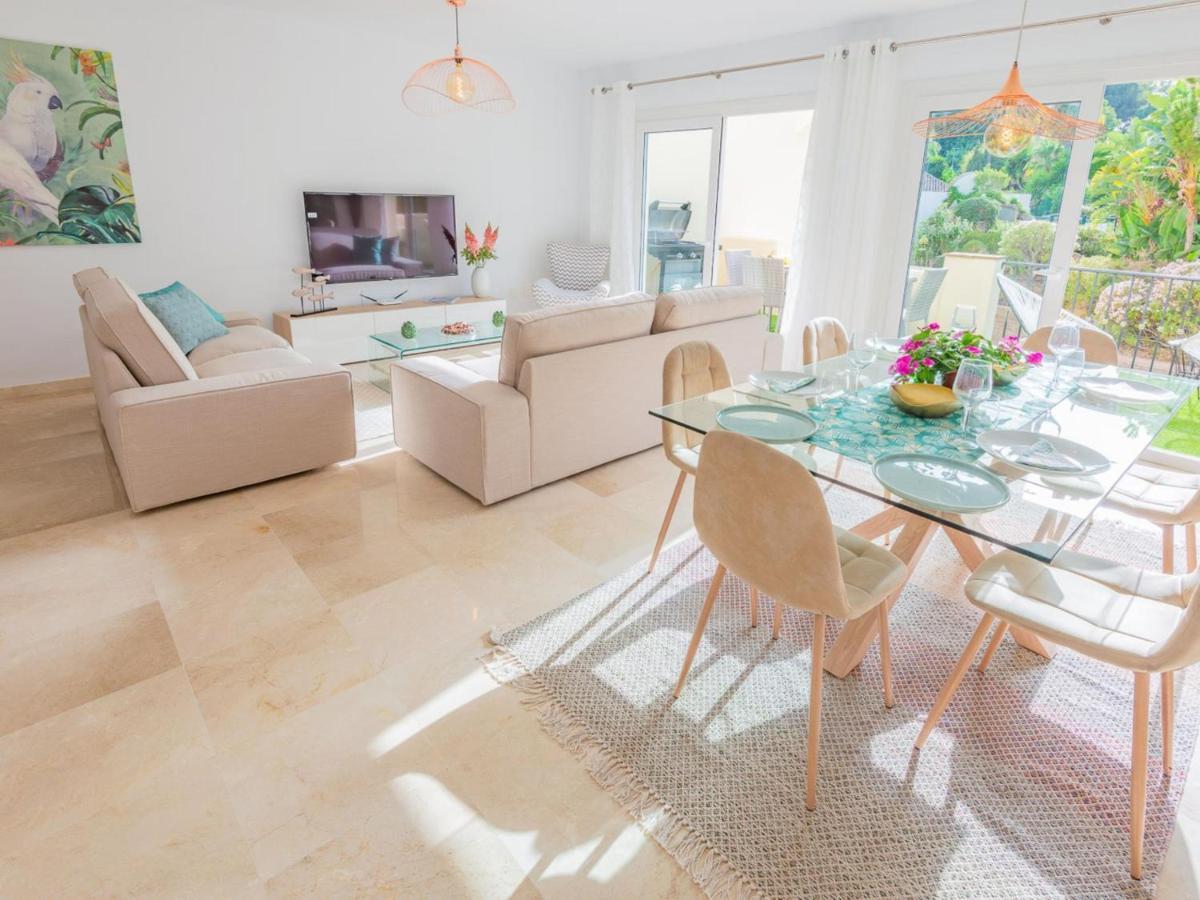 Apartamento Vacation Los Pinos: Elegant Golf Retreat Near Puerto Banus Marbella