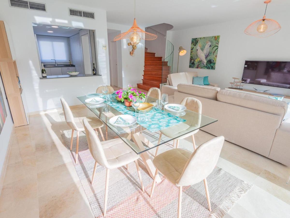Apartment Vacation Los Pinos: Elegant Golf Retreat Near Puerto Banus Marbella