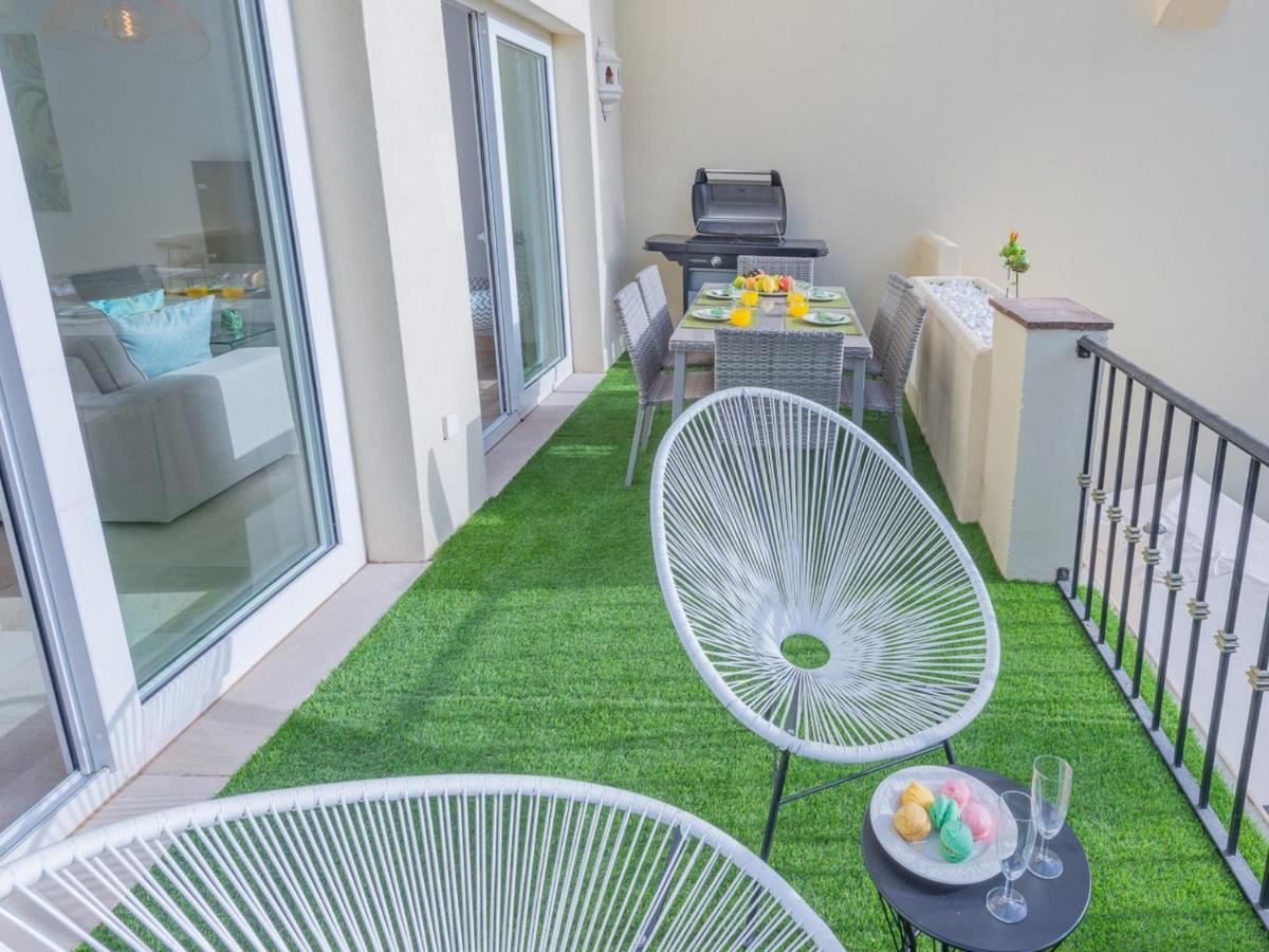Vacation Los Pinos: Elegant Golf Retreat Near Puerto Banus Marbella
