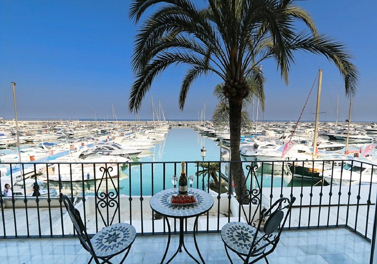 First Line Puerto Banus Harbour, 3 Bedroom Luxury Apartment, *