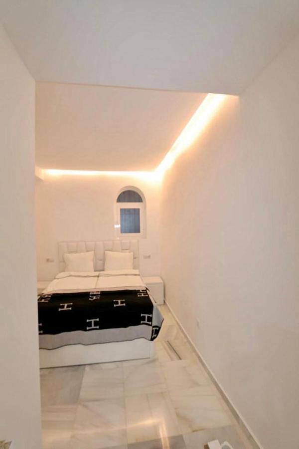 Appartement First Line Puerto Banus Harbour, 3 Bedroom Luxury Apartment, *