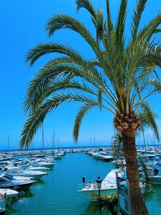 Appartement First Line Puerto Banus Harbour, 3 Bedroom Luxury Apartment, *