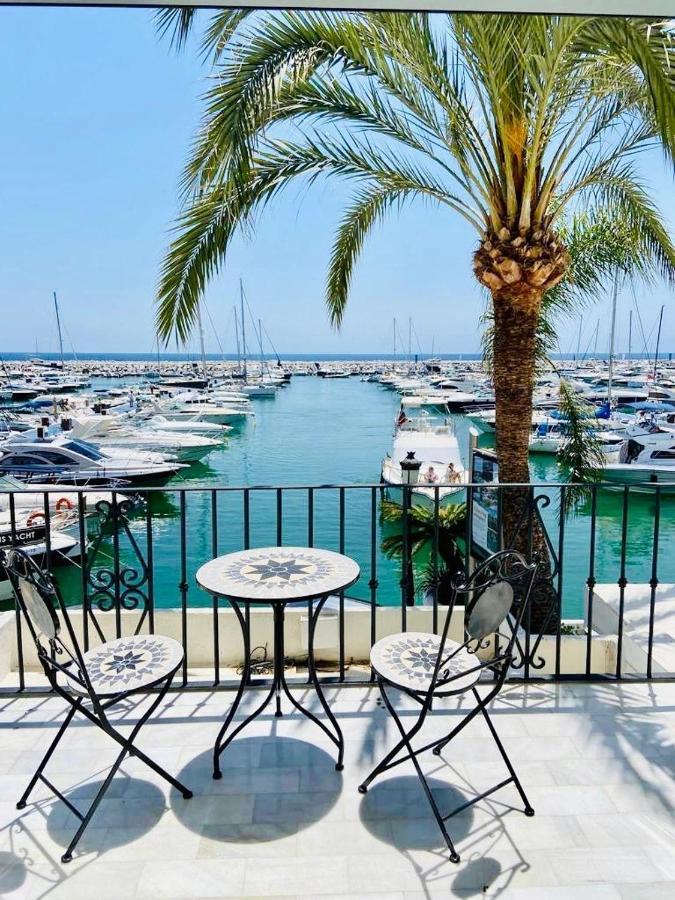 First Line Puerto Banus Harbour, 3 Bedroom Luxury Apartment, Marbella