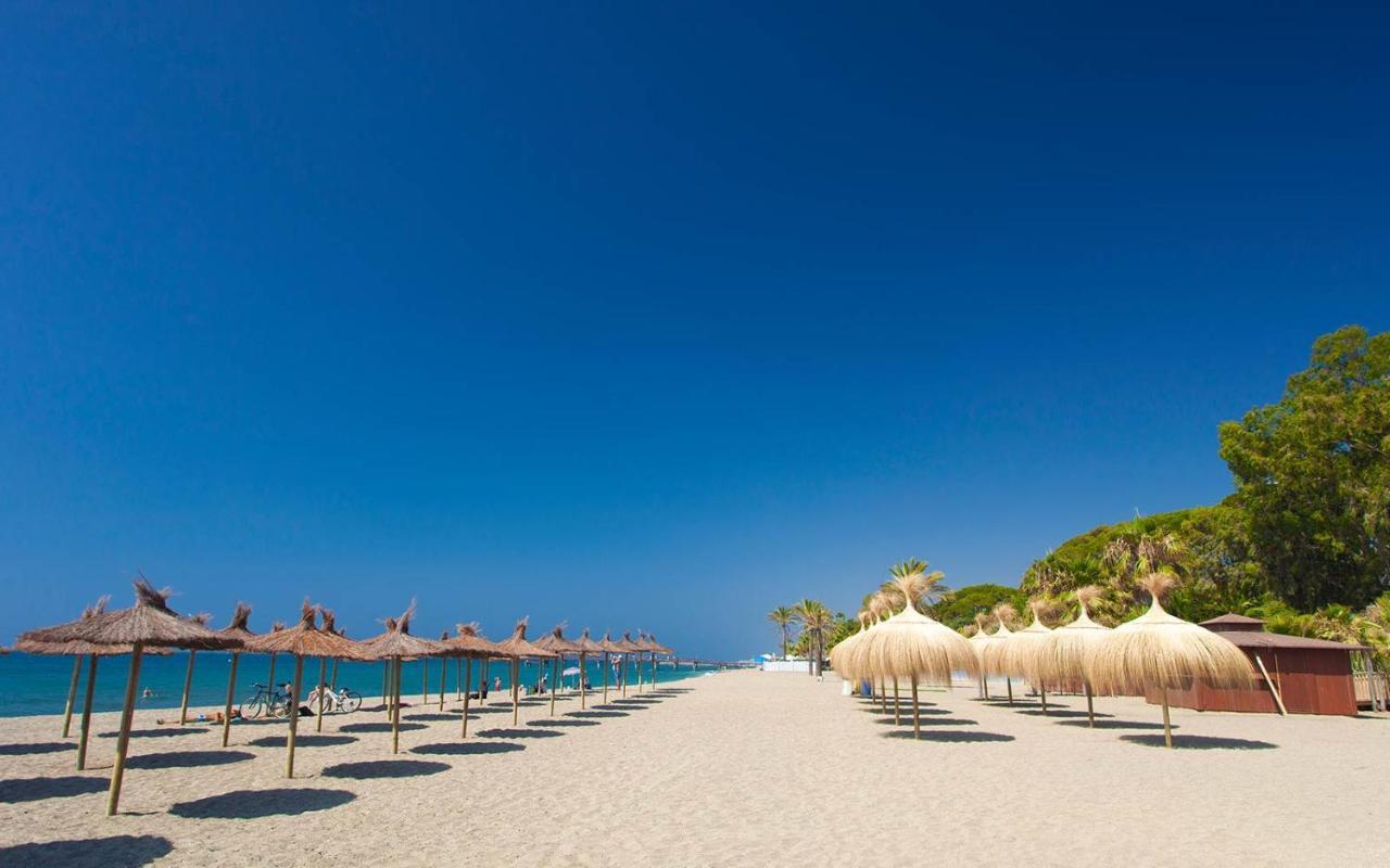 First Line Puerto Banus Harbour, 3 Bedroom Luxury Apartment, Appartement Marbella