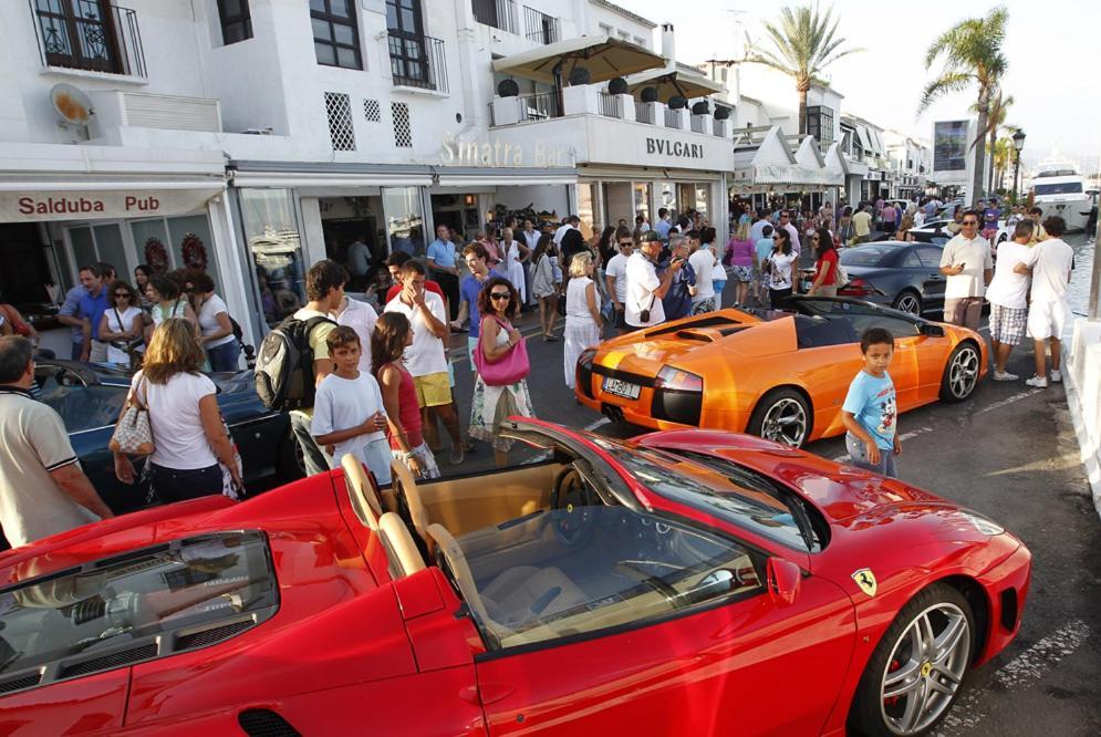 First Line Puerto Banus Harbour, 3 Bedroom Luxury Apartment, Marbella