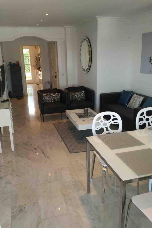 Senorio De Aloha Apartment