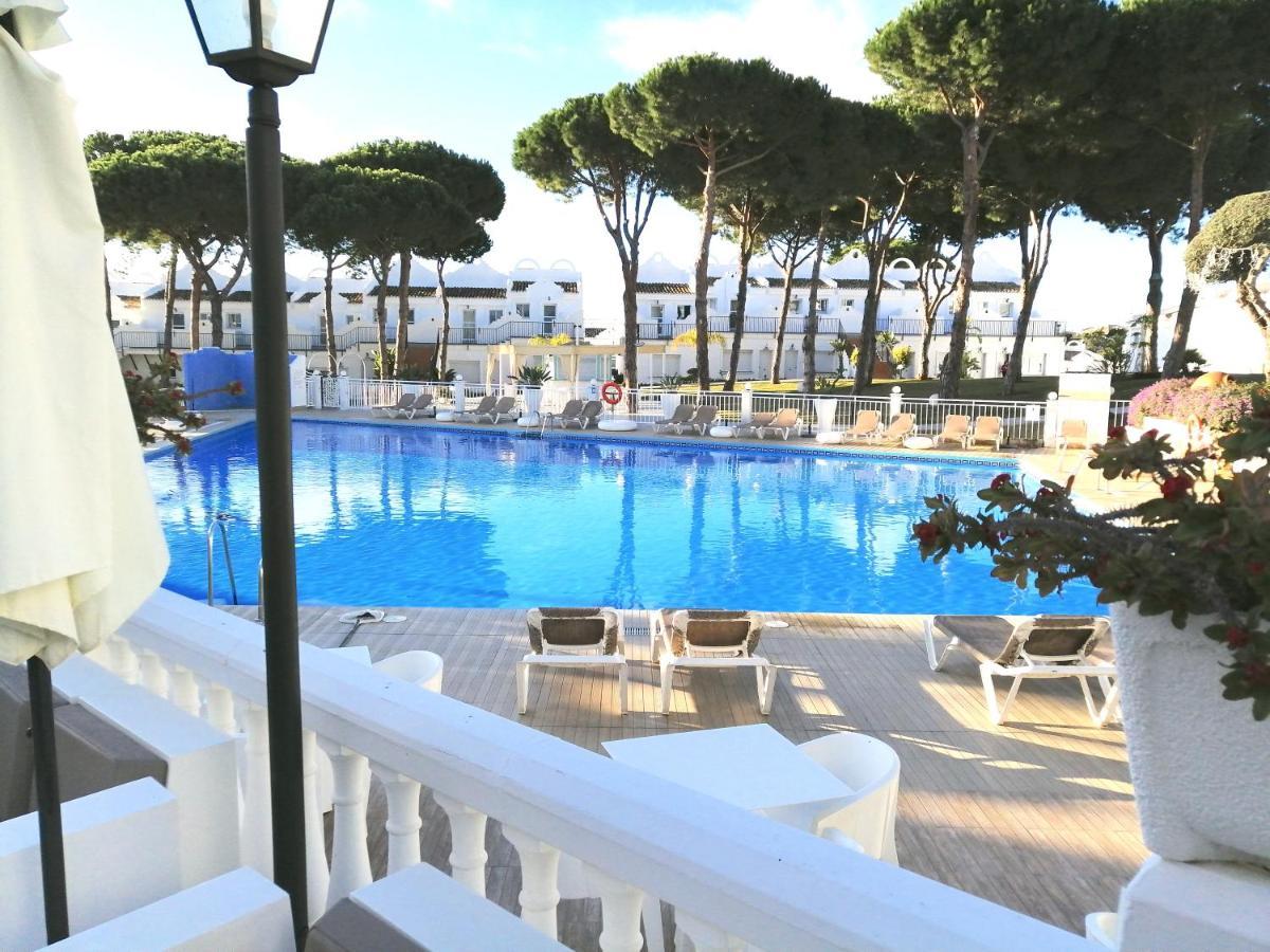 Casa Soleada - Beautiful Villa, Corner By Pools, Facilities,full Kitchen, 3 Terraces, Internet Vakantiehuis Marbella