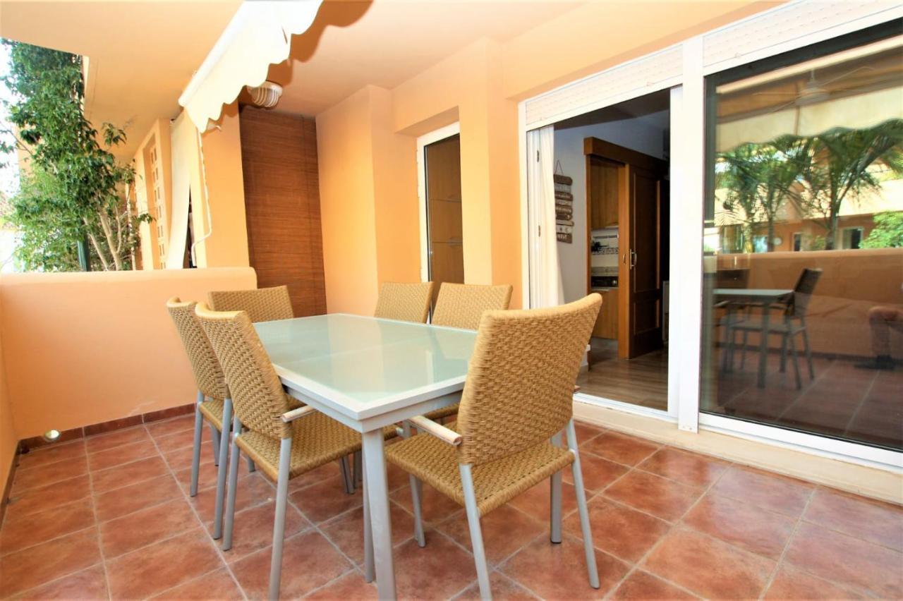 Beachfront La Jacaranda * Marbella